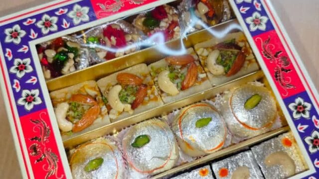 17356403a3d2433cbfa715f5c3ee0b68