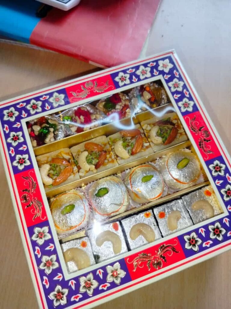 17356403a3d2433cbfa715f5c3ee0b68