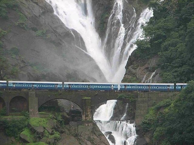 Nasik_Mumbai_railway_route