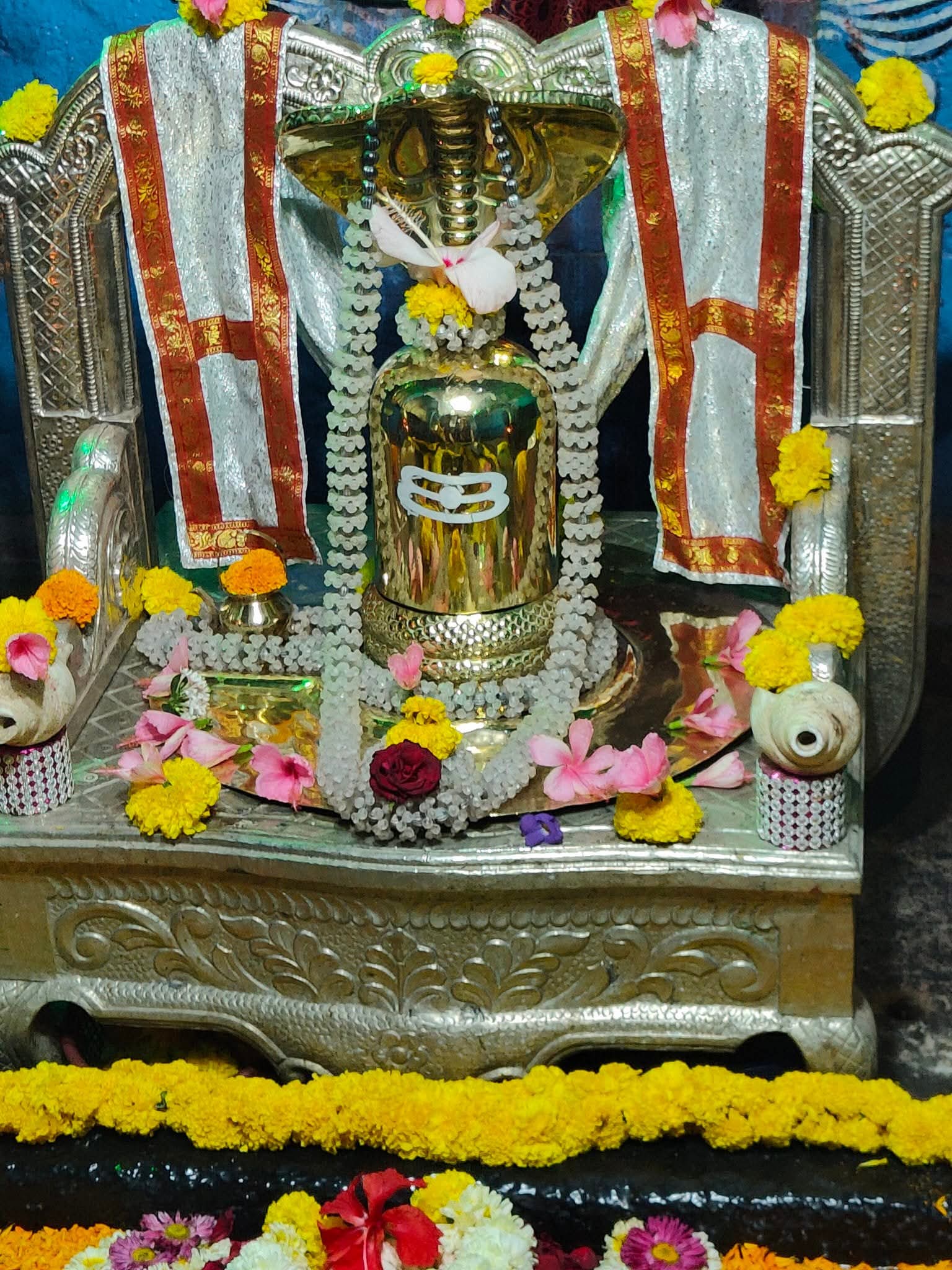 नारायणेश्वर मंदिर